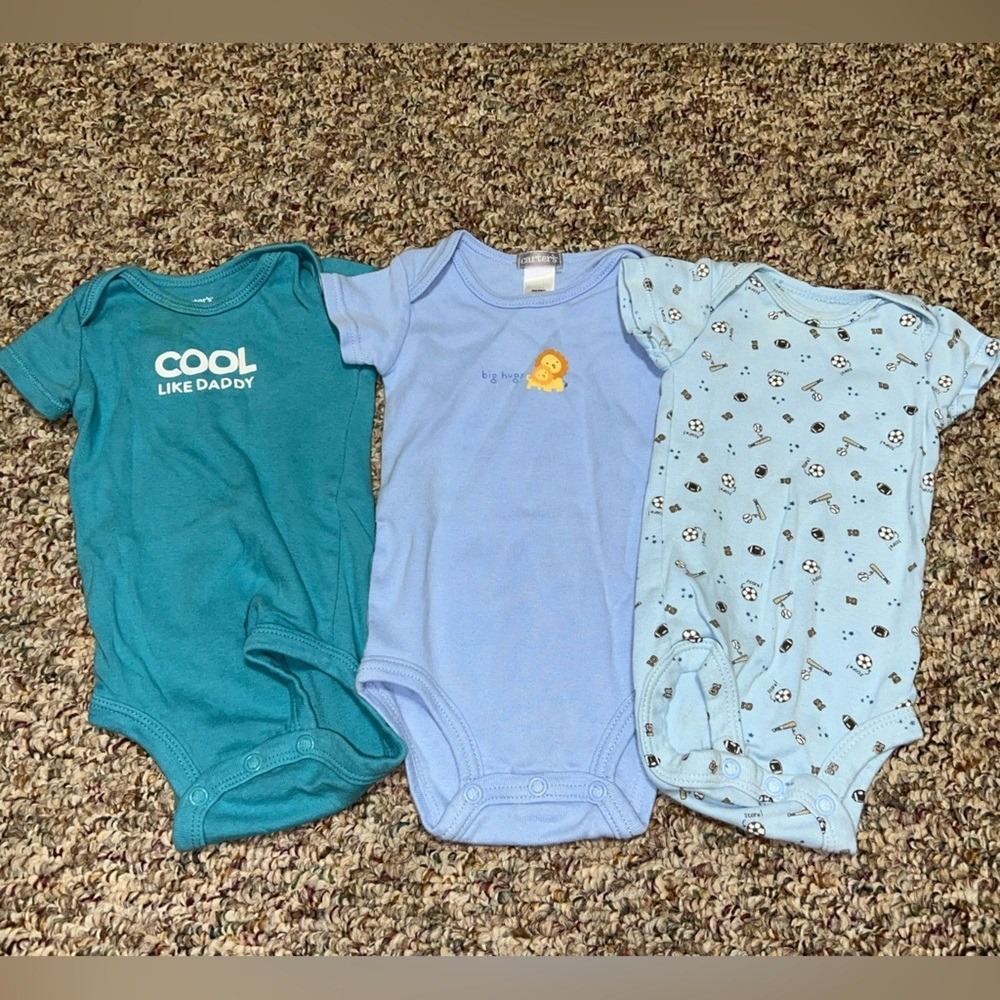 Boys 3 month bodysuits Set of Three Baby Bodysuits animals sports